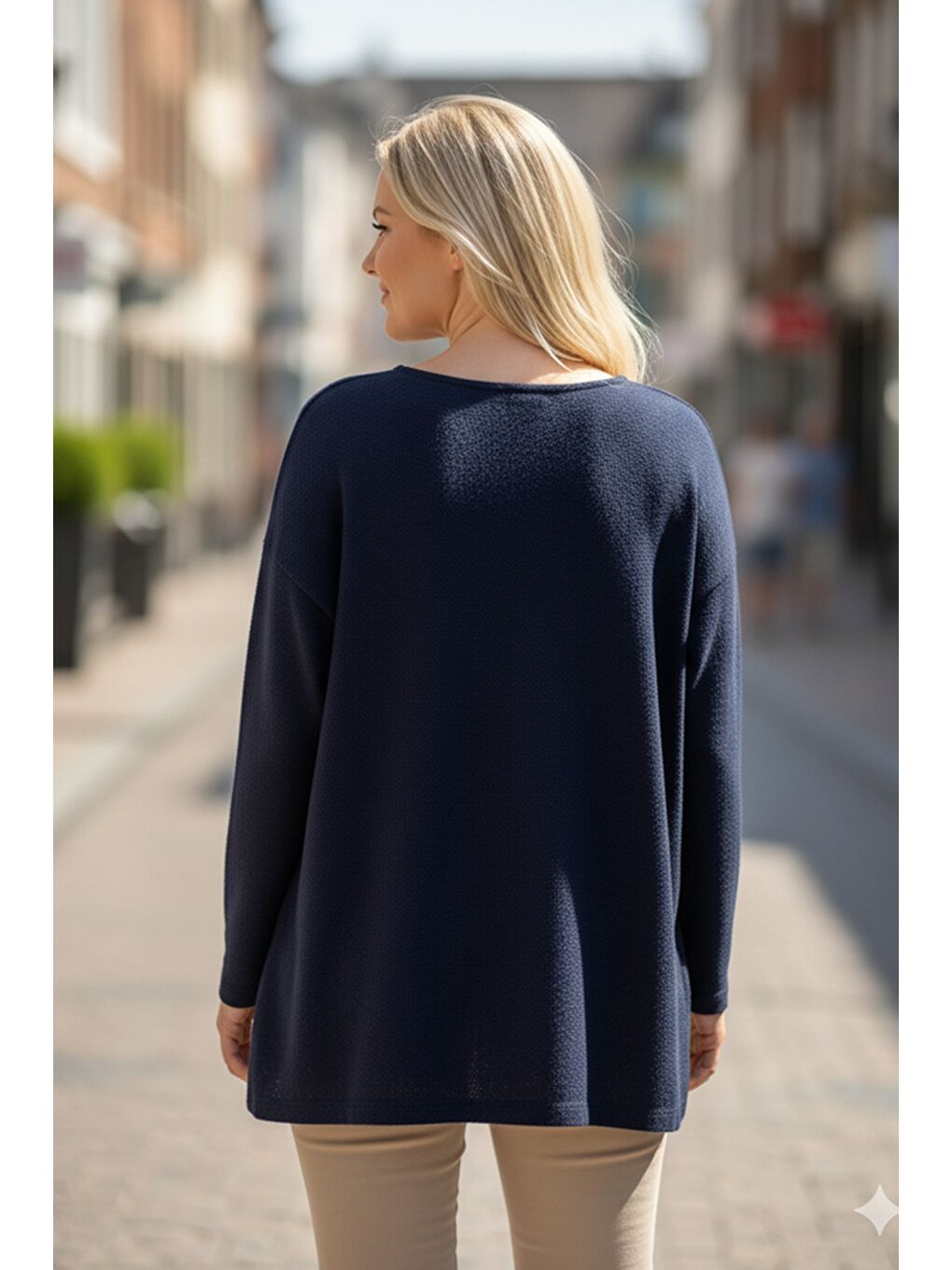 İtalyan Lacivert Havuz Yaka Uzun Kol Çiçekli Varak Baskılı Casual Oversize Triko Bluz 75 75-1