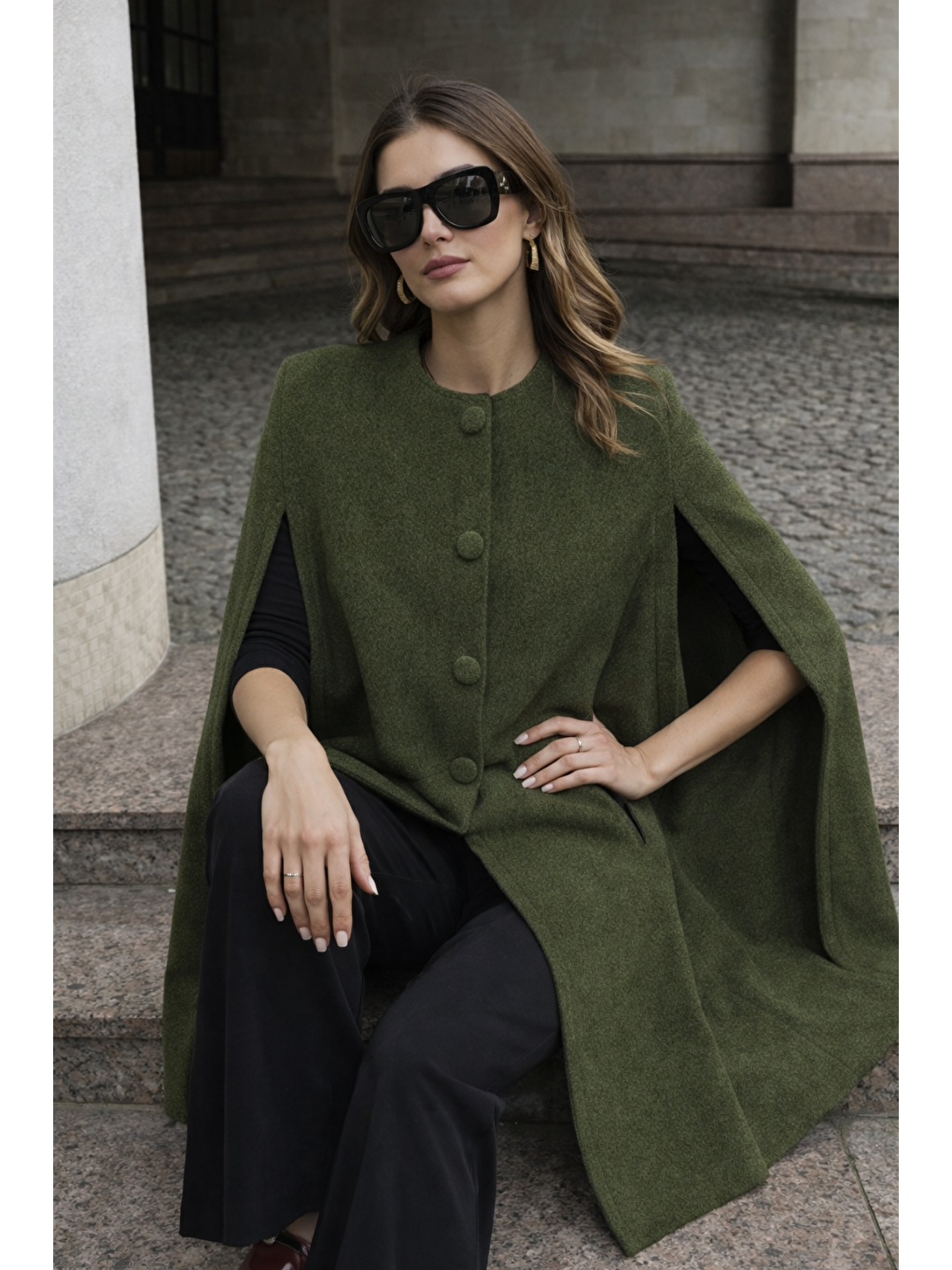 Kadın Kolsuz Relax Fit Haki Kaşe Panço-4