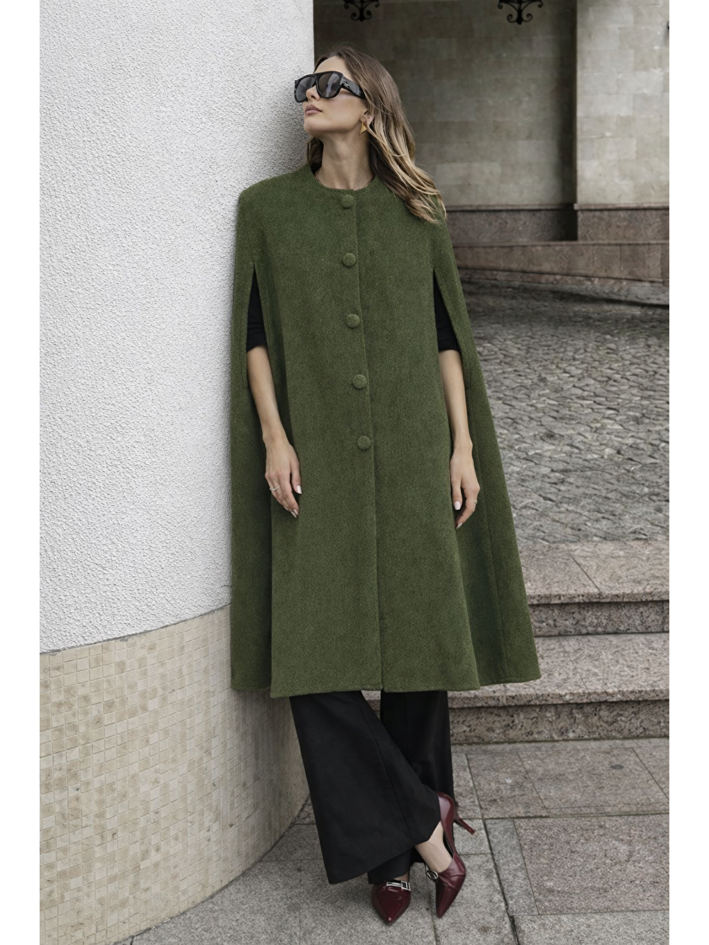 Kadın Kolsuz Relax Fit Haki Kaşe Panço-5