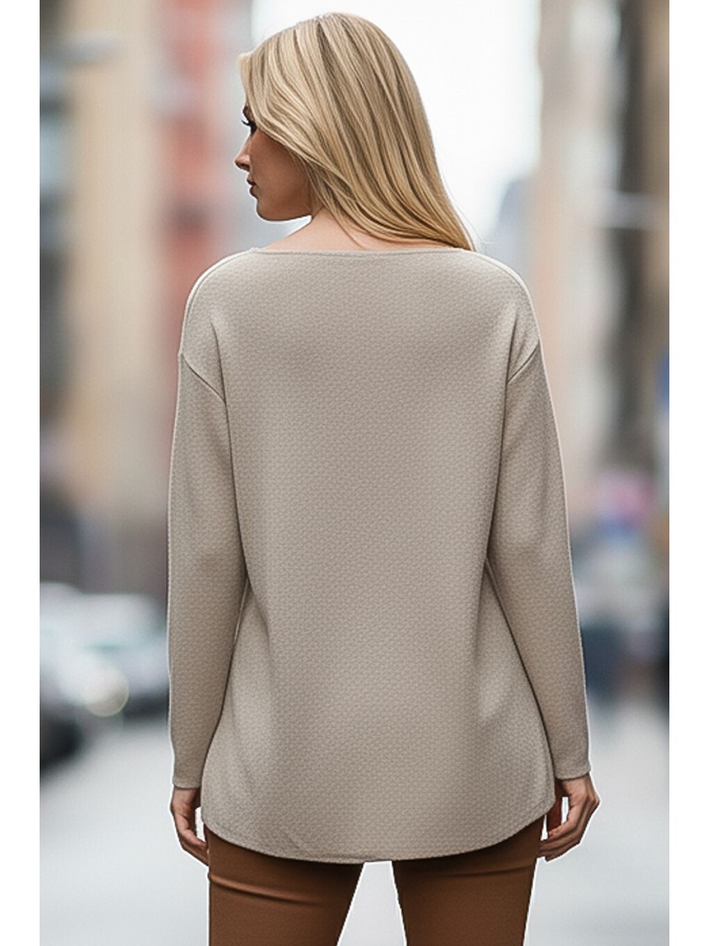 İtalyan Bej Havuz Yaka Uzun Kol Çiçekli Varak Baskılı Casual Oversize Triko Bluz 75 75-2