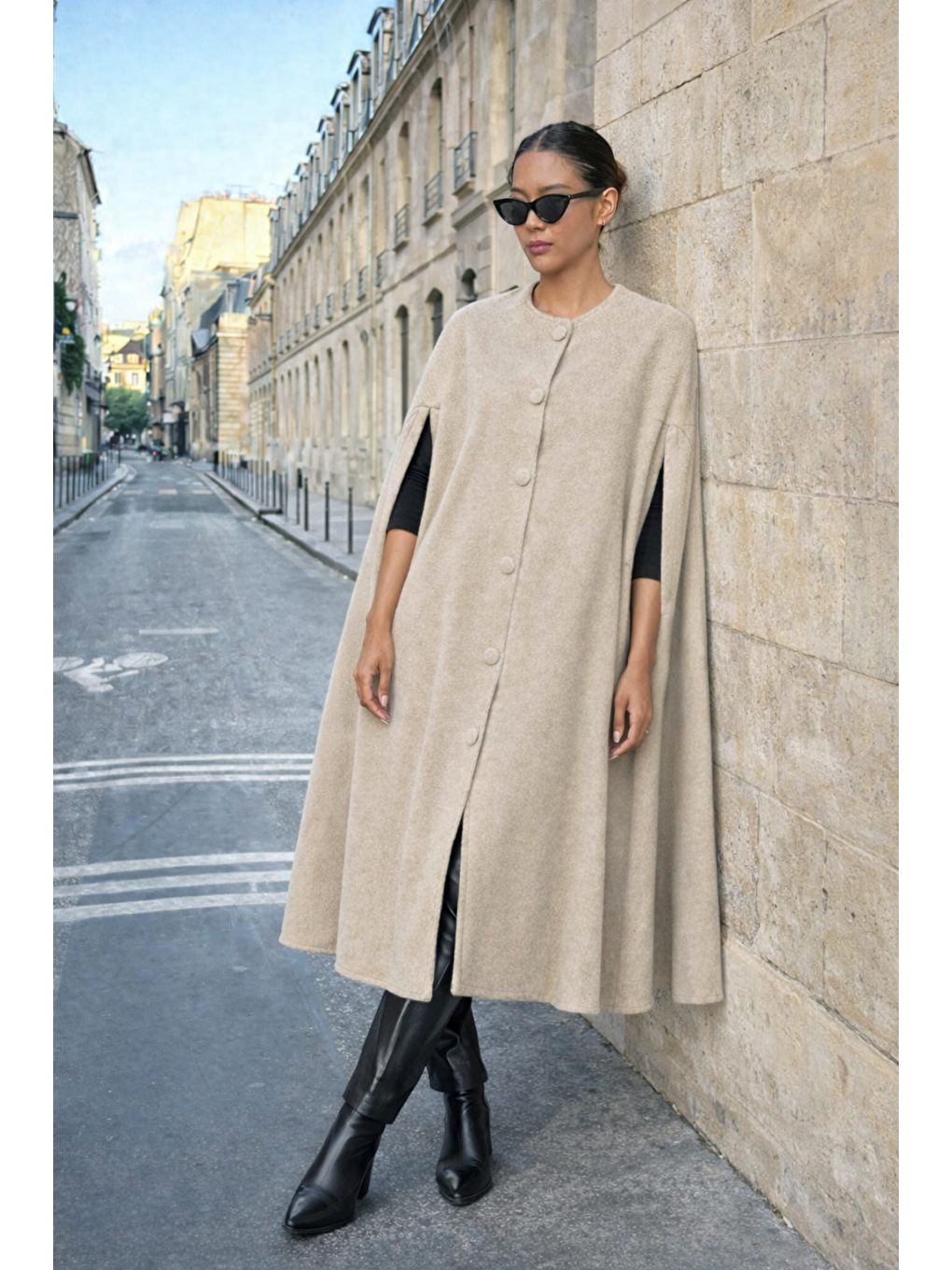 Ekru Kadın Günlük Kolsuz Bol Krem Kaşe Panço-5