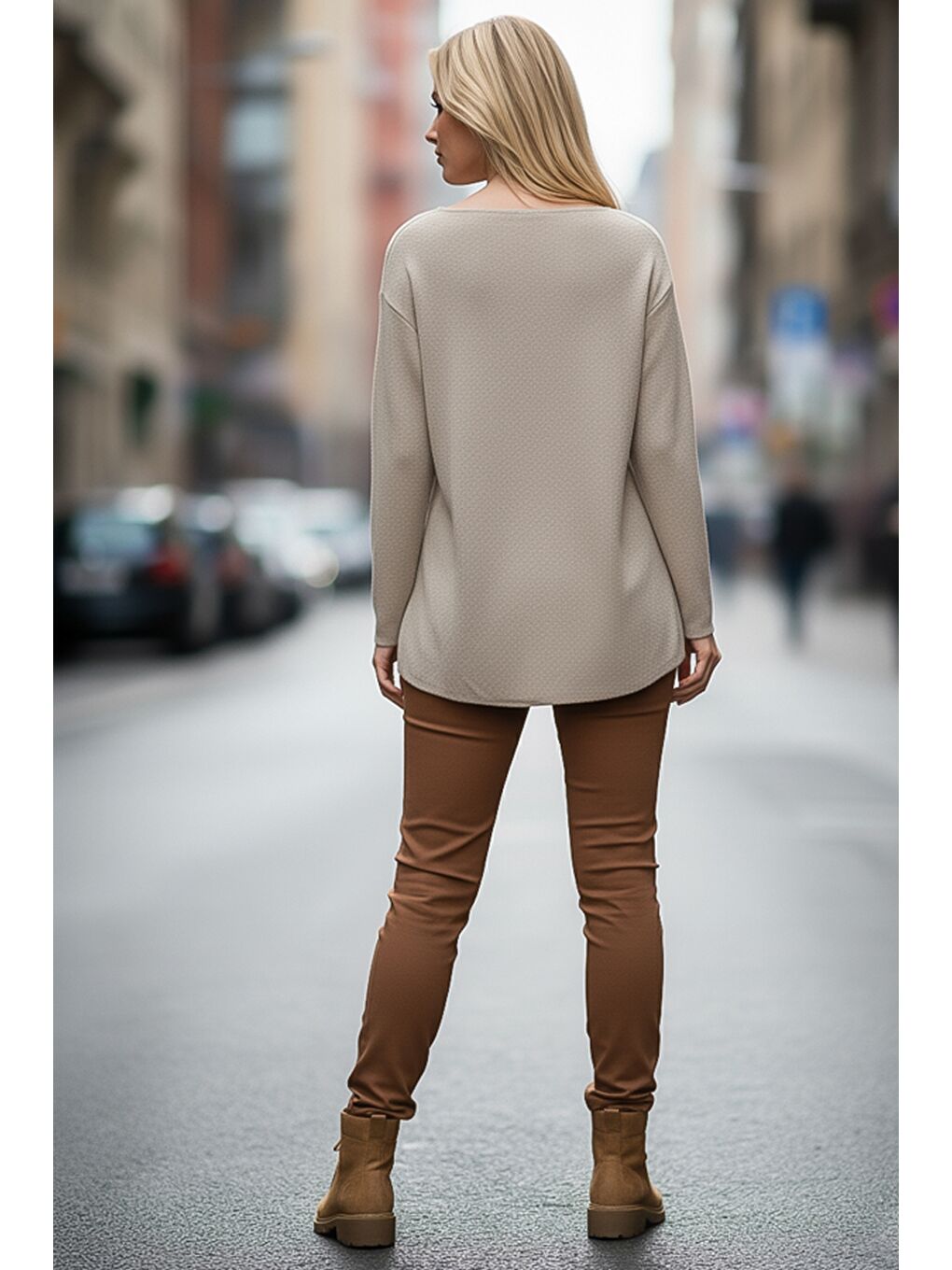 İtalyan Bej Havuz Yaka Uzun Kol Çiçekli Varak Baskılı Casual Oversize Triko Bluz 75 75-5