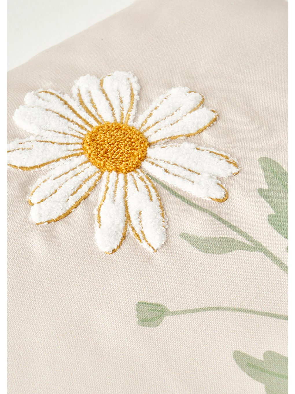 Daisy Biyeli Punchlı Dekoratif Yastık Kılıfı Bej (43x43 Cm)-3