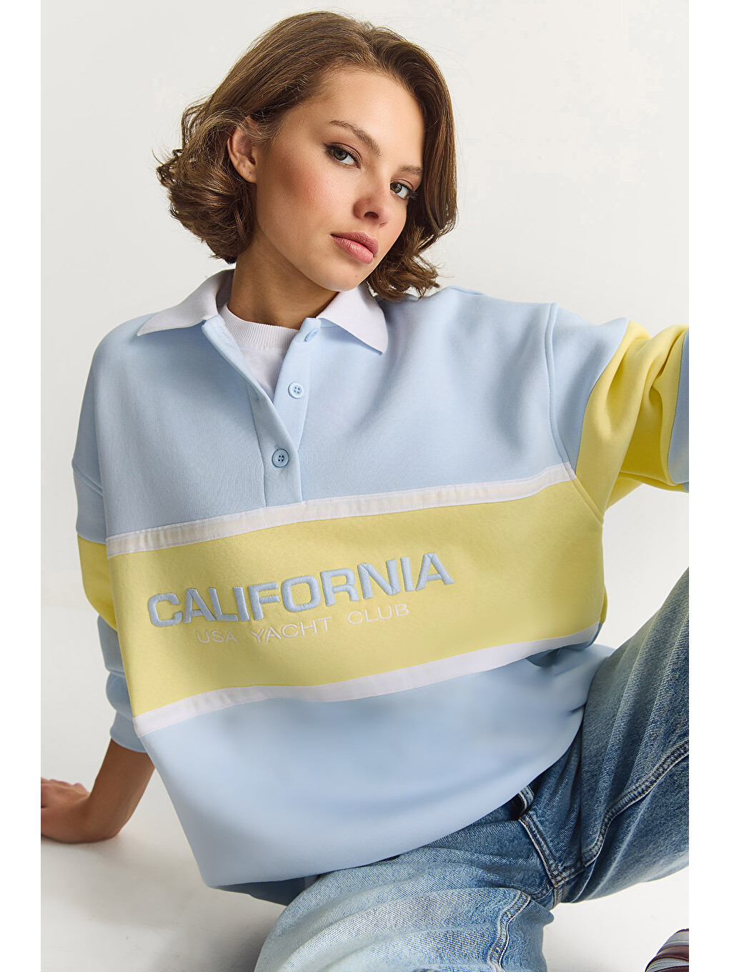 Mavi Kadın Polo Yaka Düğmeli California Yazılı Nakış Detaylı Oversize Kadın Sweatshirt