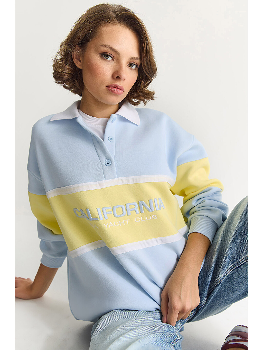 Mavi Kadın Polo Yaka Düğmeli California Yazılı Nakış Detaylı Oversize Kadın Sweatshirt-3