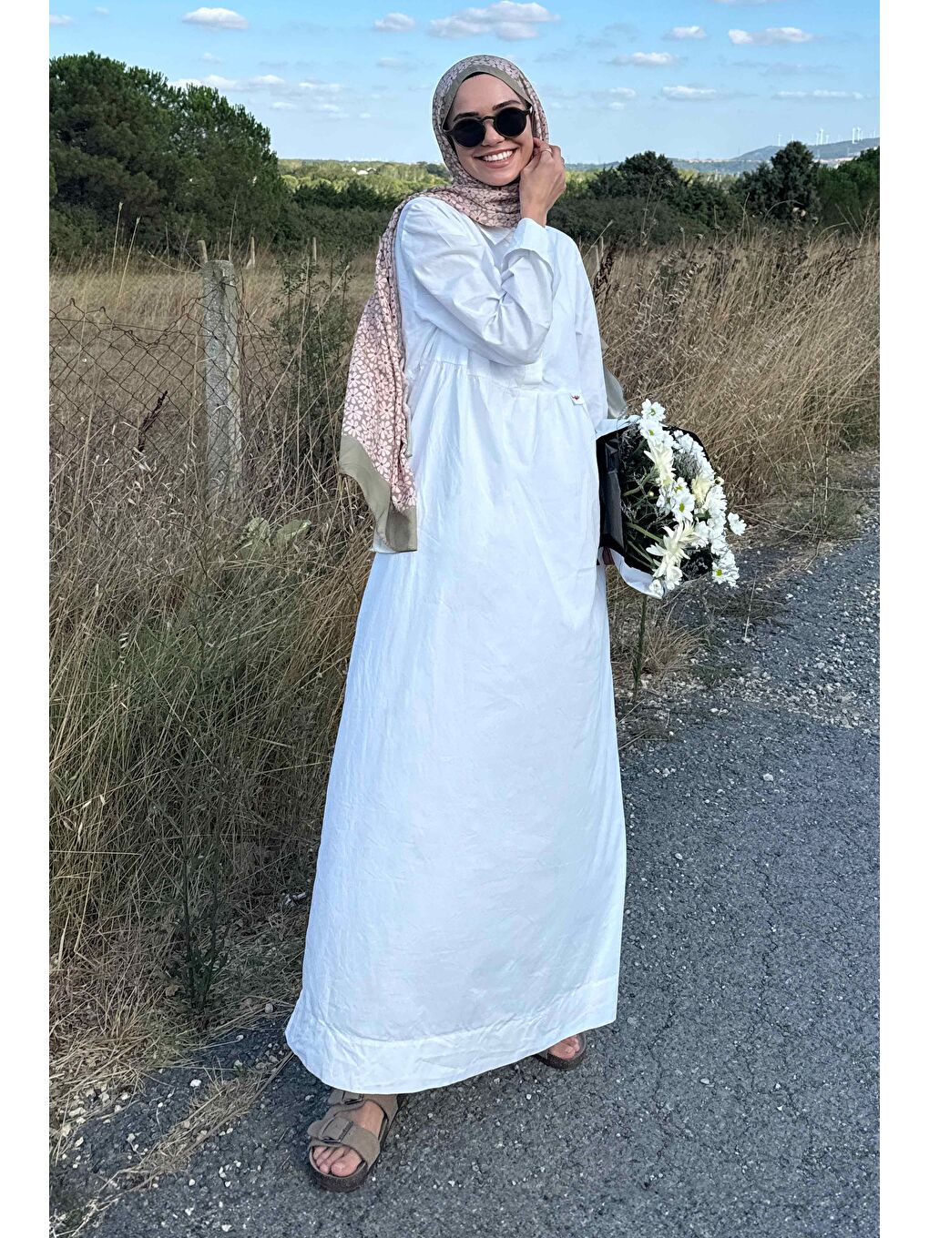 Nakışlı Poplin Elbise Beyaz