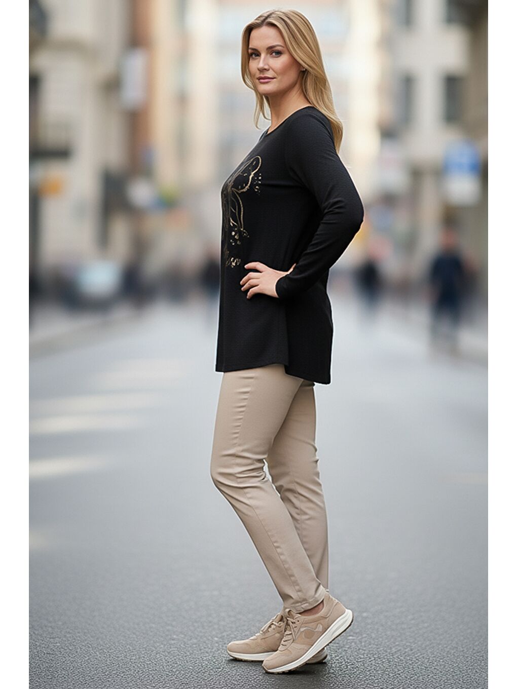 İtalyan Siyah Havuz Yaka Uzun Kol Çiçekli Varak Baskılı Casual Oversize Triko Bluz 75 75-4