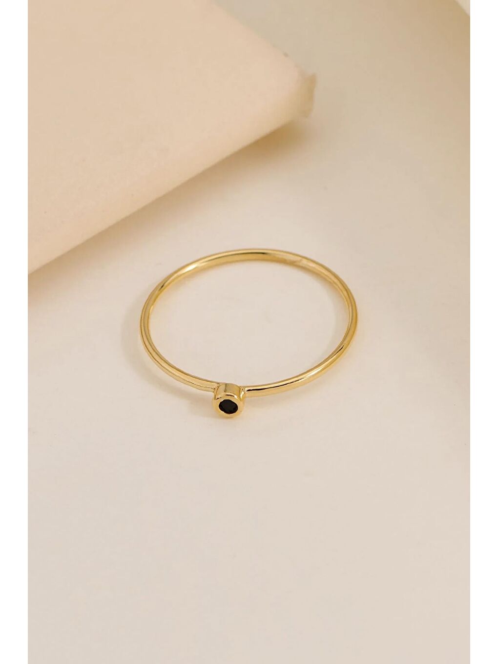 Siyah Çelik - 18K Altın Kaplama Minimal Yüzük-1