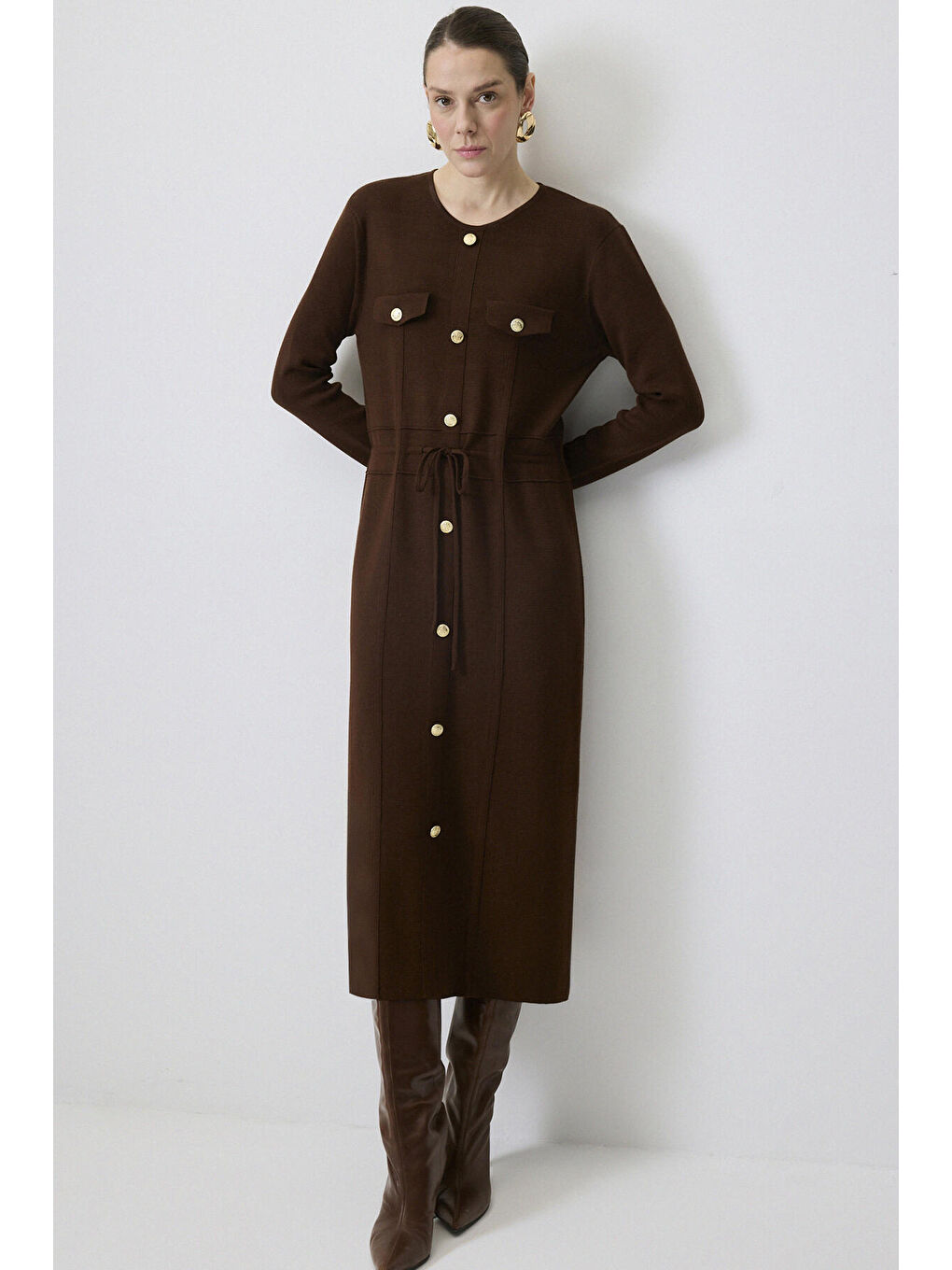 Kahverengi Gold Düğmeli Triko Elbise-1