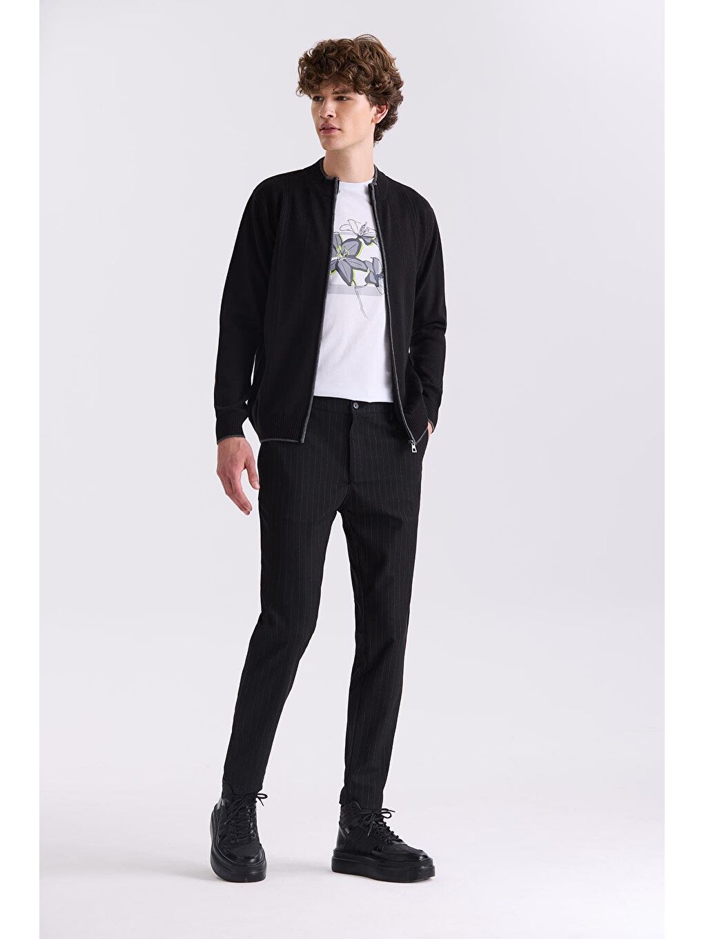 Siyah Slim Fit Cizgili Kanvas Pantolon-1