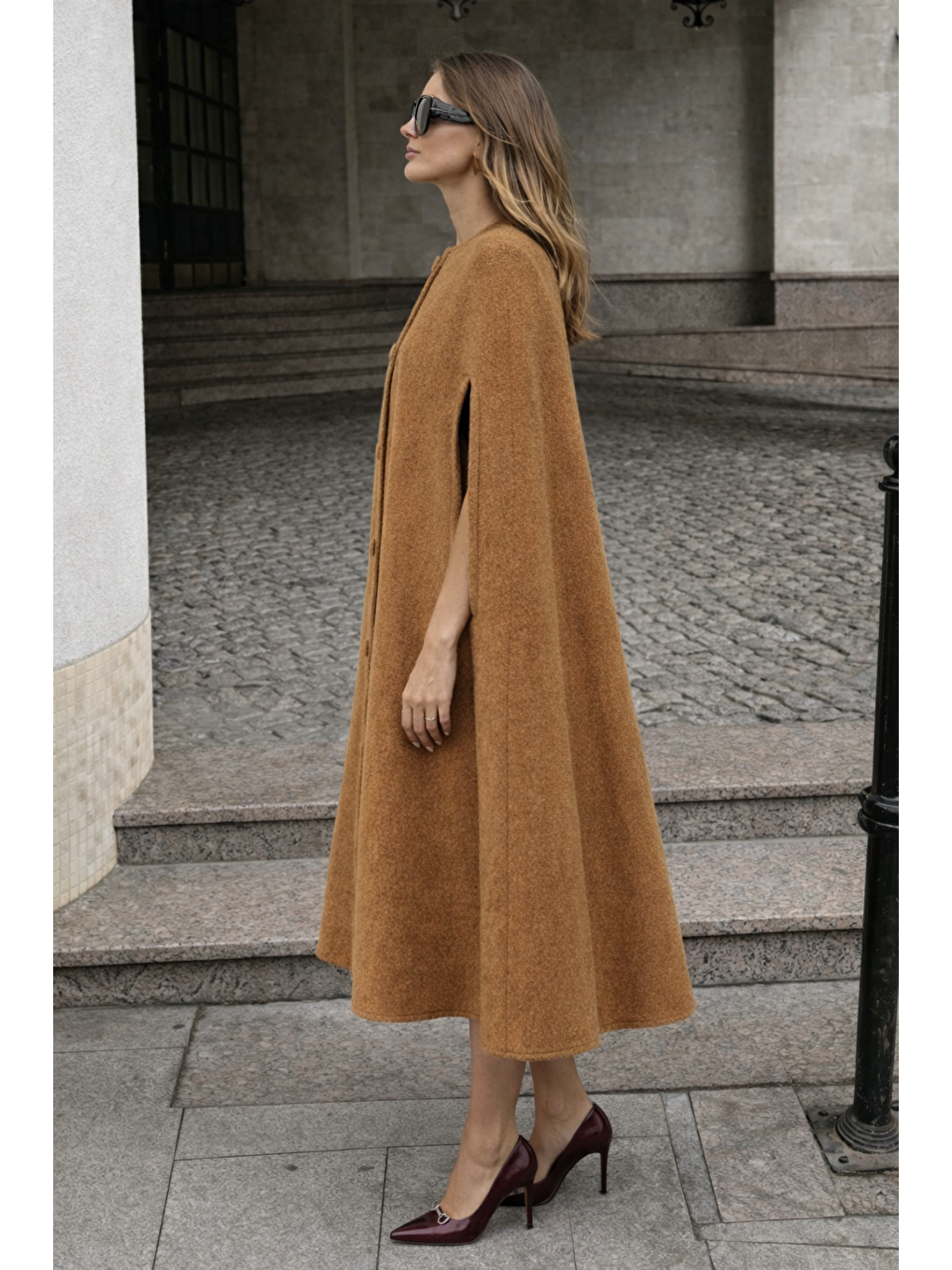 Kahverengi Kadın Kolsuz Relax Fit Kahve Kaşe Panço-1