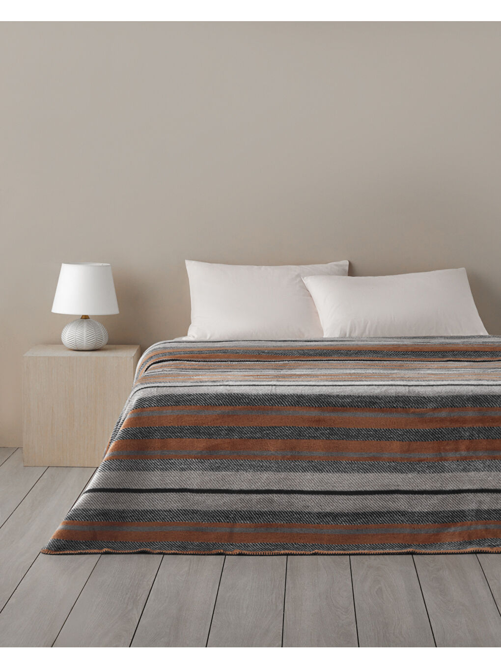 Bold Stripe Pamuk Akrilik Çift Kişilik Battaniye 200x220 cm Koyu Gri-1