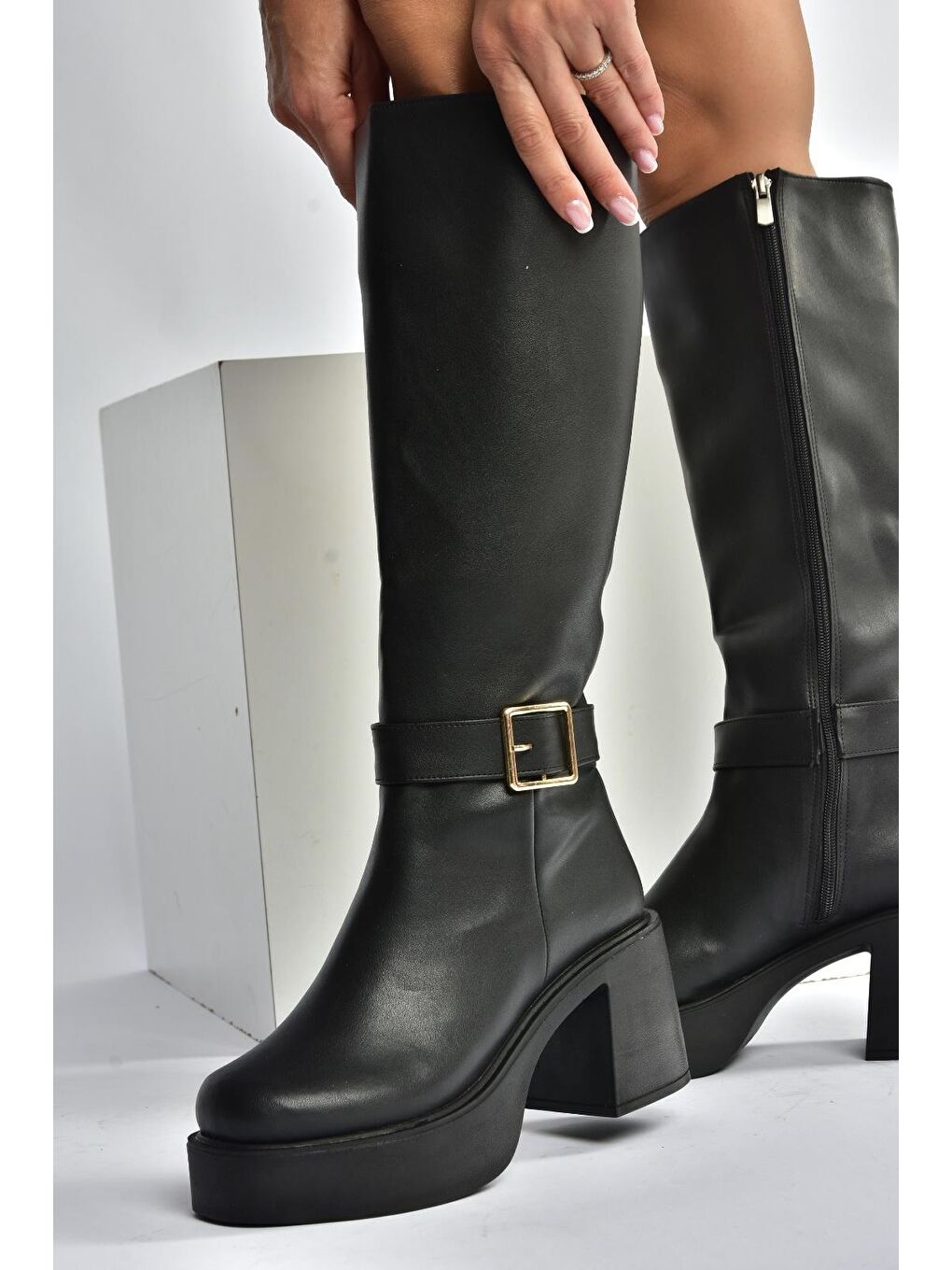 Siyah Kadın Çizme V726454109-3