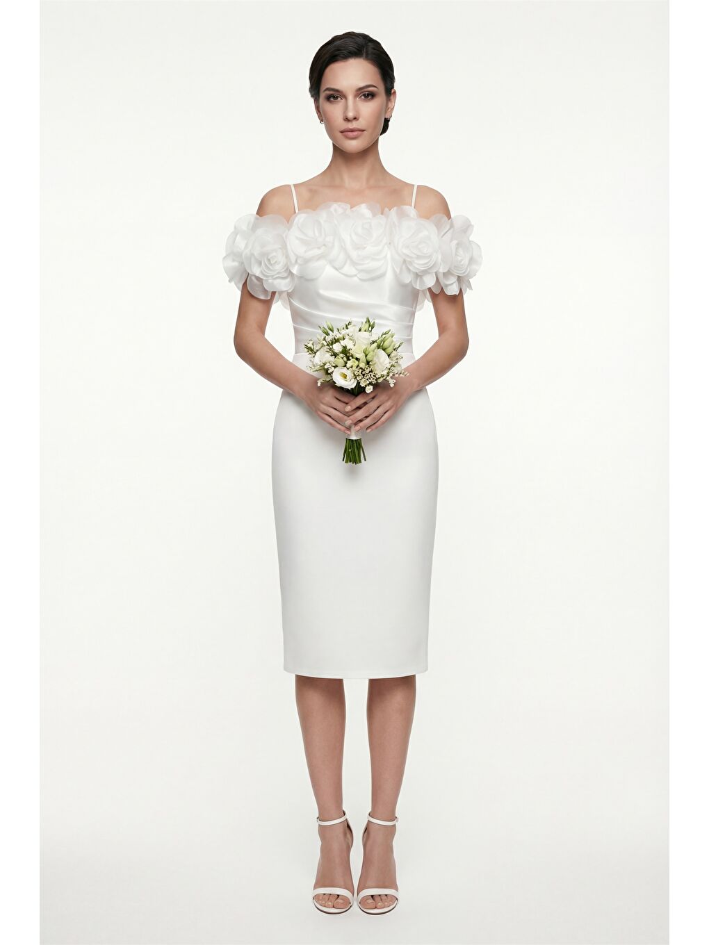 Kadın Beyaz Yakası Gül Detaylı Söz Nişan Nikah Abiye Elbise