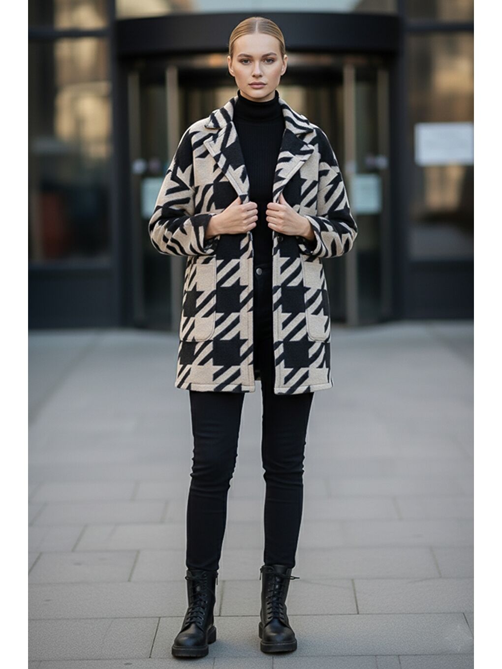 İtalyan Siyah-Bej Kimono Yaka Uzun Kol Kazayağı Kapamasız Cepli Casual Kaşe Dokuma Ceket 100 75-4