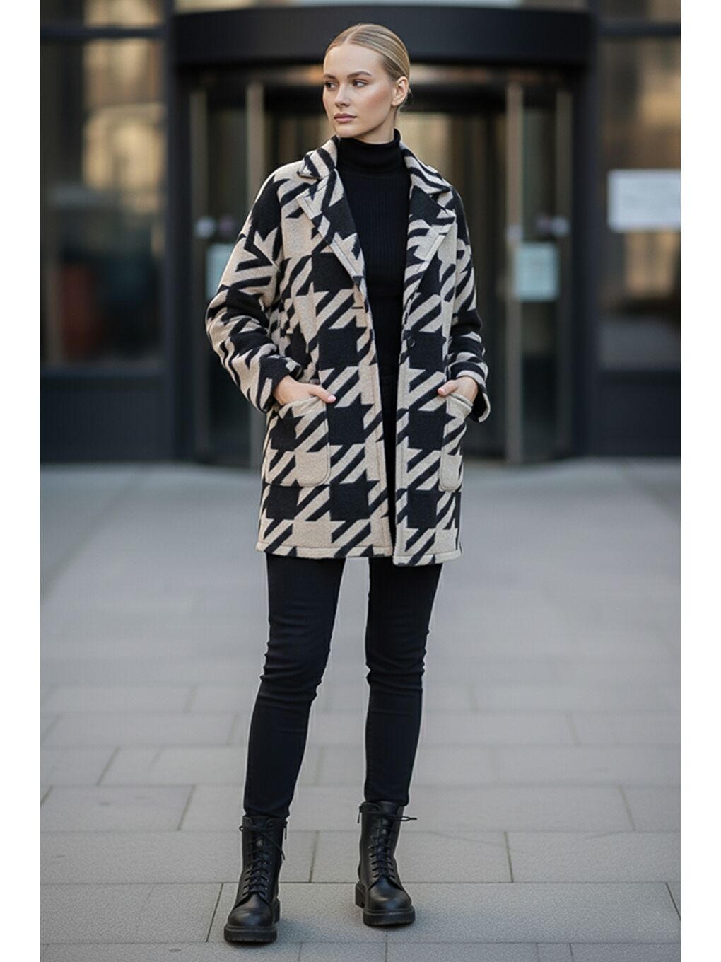 İtalyan Siyah-Bej Kimono Yaka Uzun Kol Kazayağı Kapamasız Cepli Casual Kaşe Dokuma Ceket 100 75-6