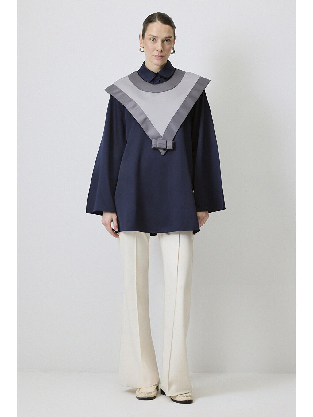 Lacivert Yaka Detaylı Saten Tunik