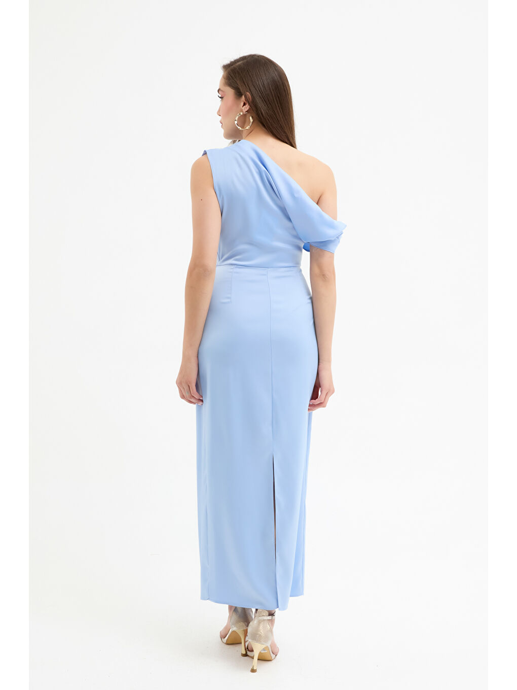 Kadın Mavi Degaje Yaka Yırtmaçlı Saten Midi Elbise-4