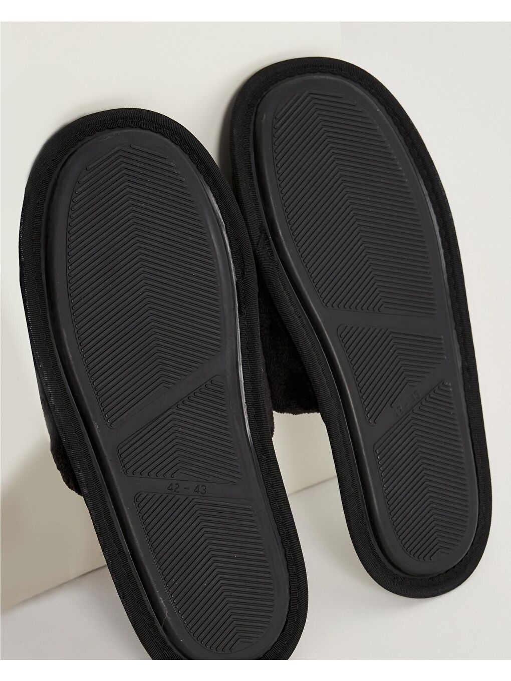 Erkek Kışlık Sıcak Tutan Siyah Gri Yumuşak Taban Ev Terliği -BROOKYLN-3