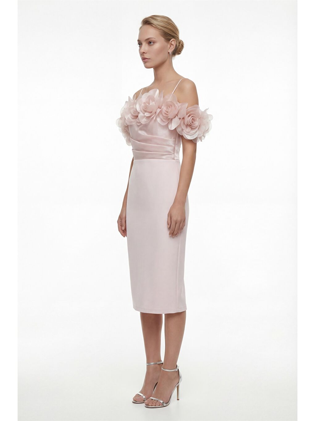 Pembe Kadın Pudra Yakası Gül Detaylı Söz Nişan Nikah Abiye Elbise-1