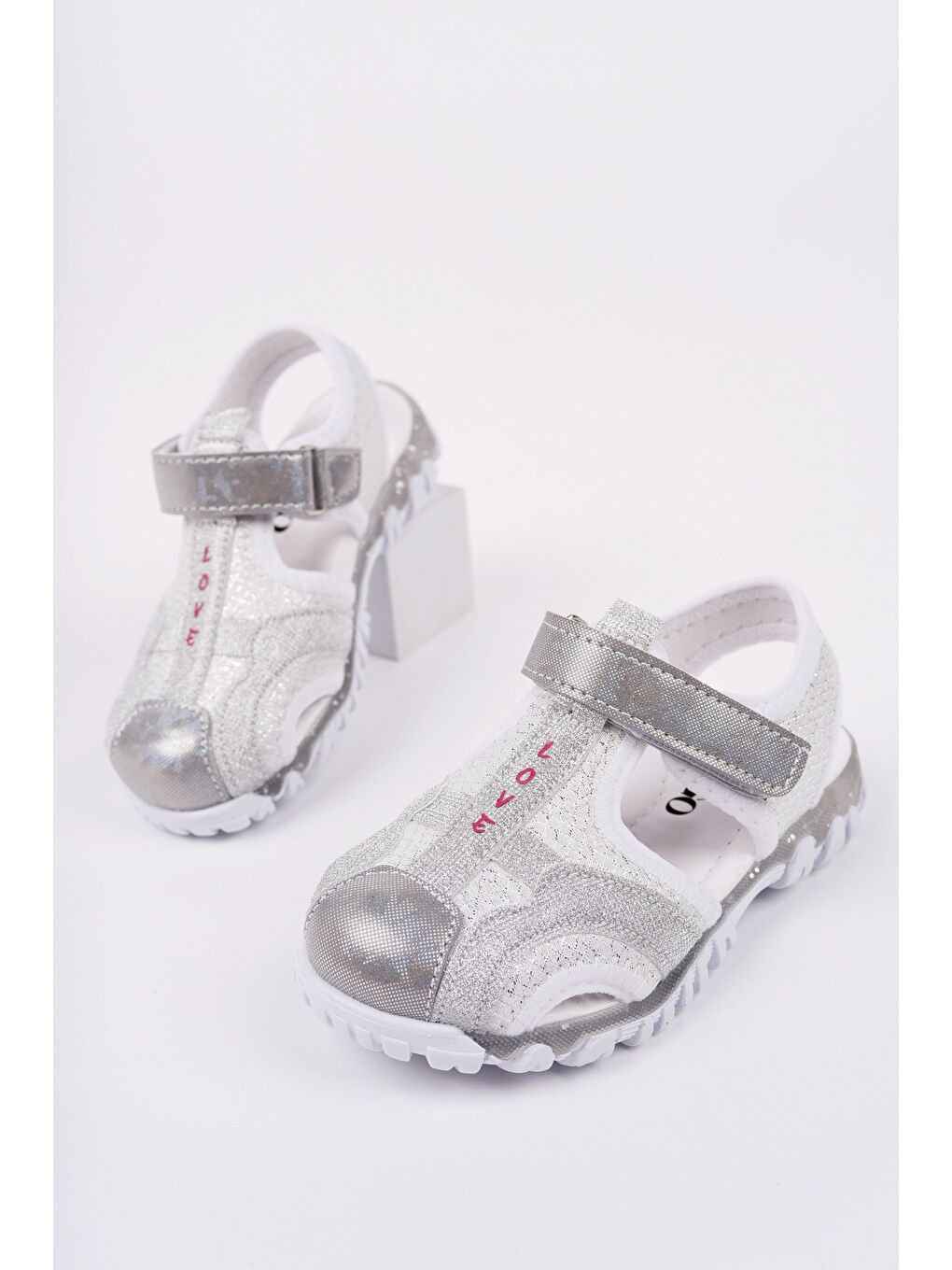 Gri SLYVESTER Günlük Önü Kapalı Cırtlı Unisex Çocuk Sandalet