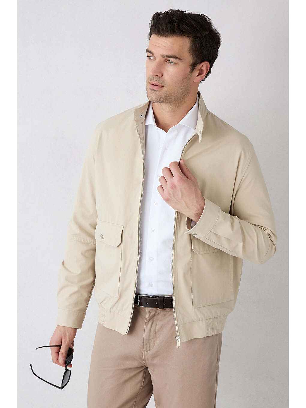 Beyaz Uzun Kol Slim Fit İtalyan Yaka Oxford 4 Mevsim Pamuklu Kolay Ütülenebilir Klasik Gömlek-5