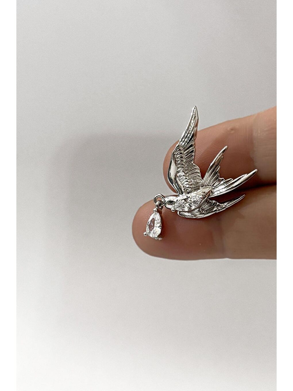 Gri Taşlı Anka Kuşu Gümüş Rengi Küpe-5