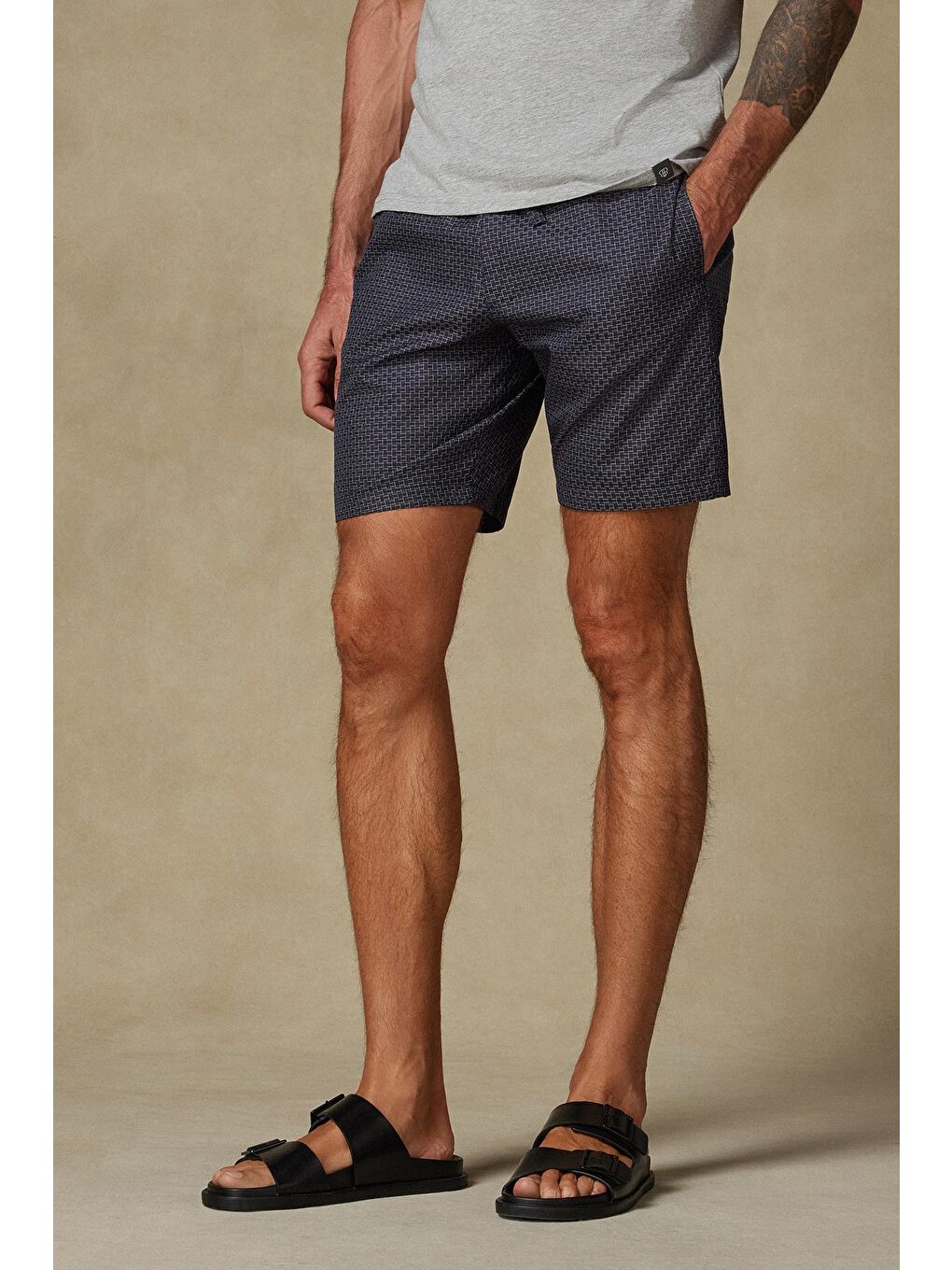 Sky Poplin Pamuklu Comfort Fit Siyah Erkek Kareli Şort-2