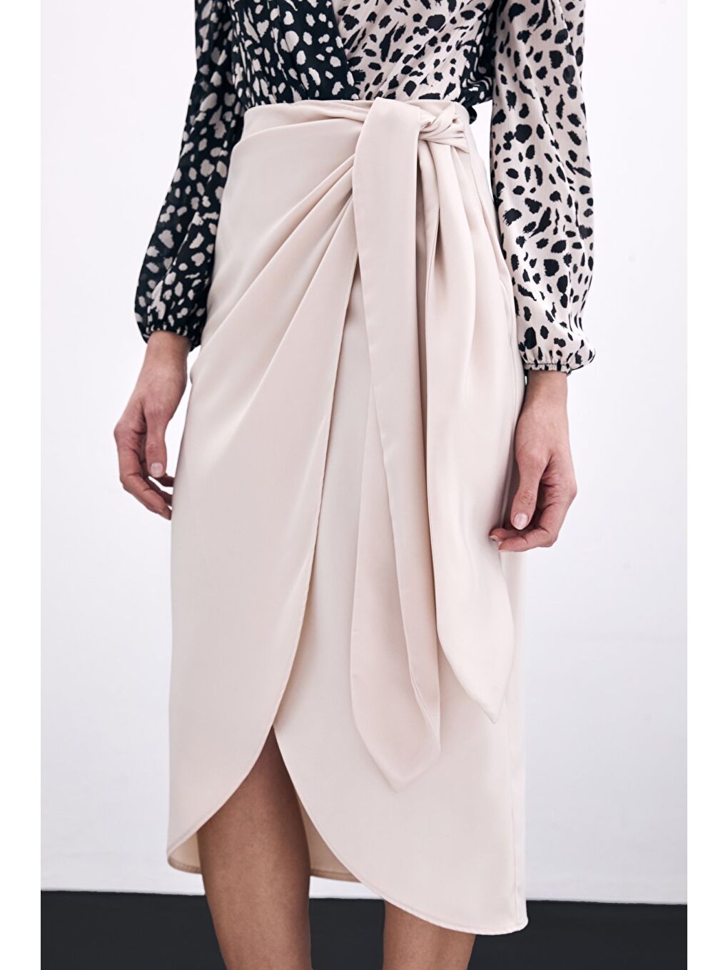 Bağlama Detaylı Kruvaze Etek - Bej-6