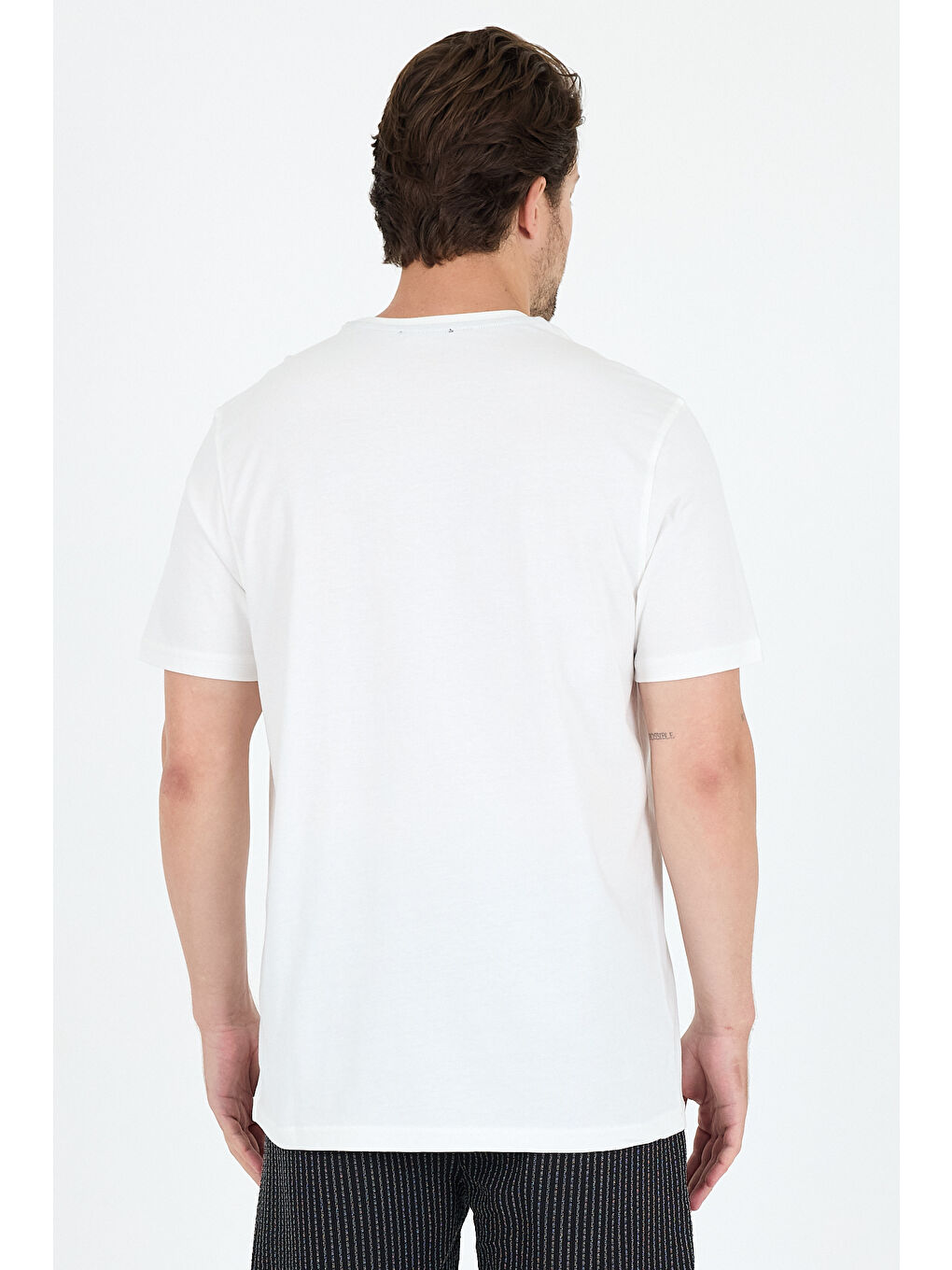 Ekru %100 Pamuk Bisiklet Yaka Baskılı Rahat Kesim, Nefes Alabilir Kumaş Erkek Tişört Basic Tişört 0102-4