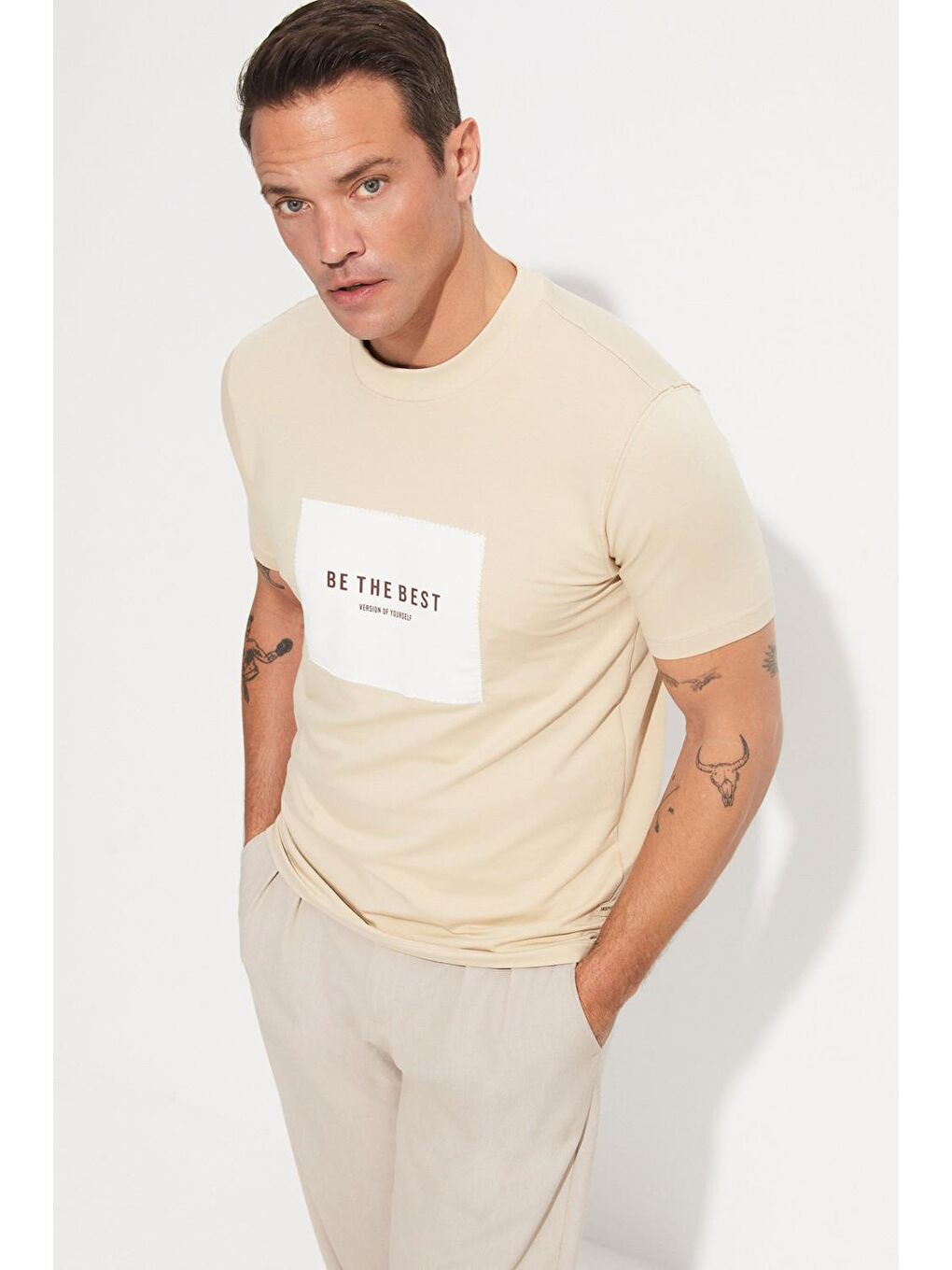 Bej Erkek Regular Fit Baskılı Bisiklet Yaka Tişört-2