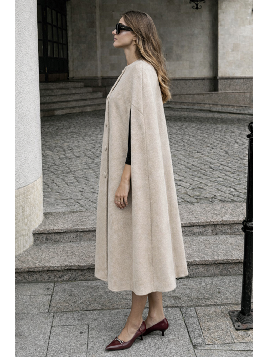 Ekru Kadın Kolsuz Relax Fit Krem Kaşe Panço-1