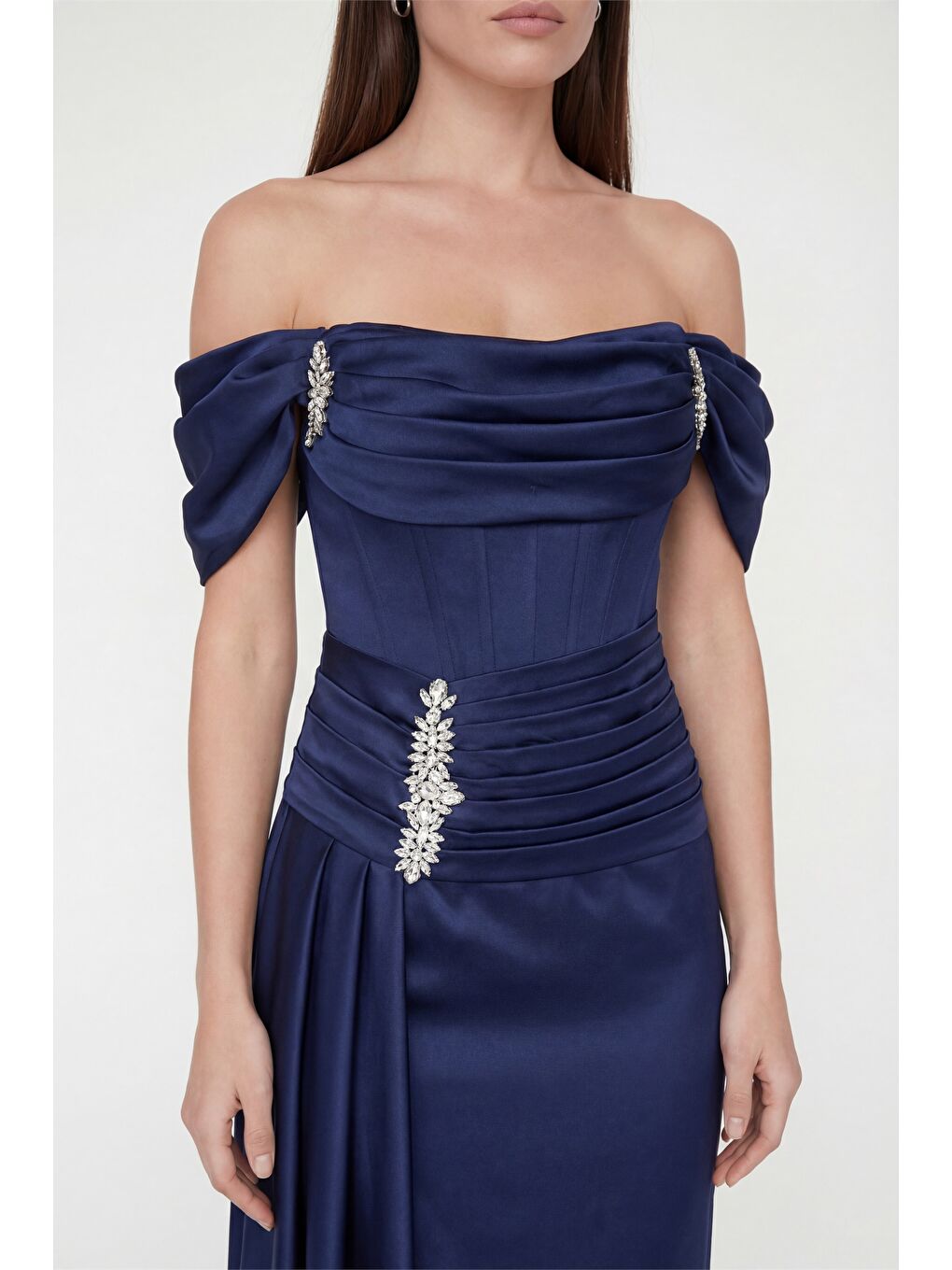 Kadın Lacivert Dar Kalıp Kayık Yaka Taşlı Uzun Abiye Elbise-2