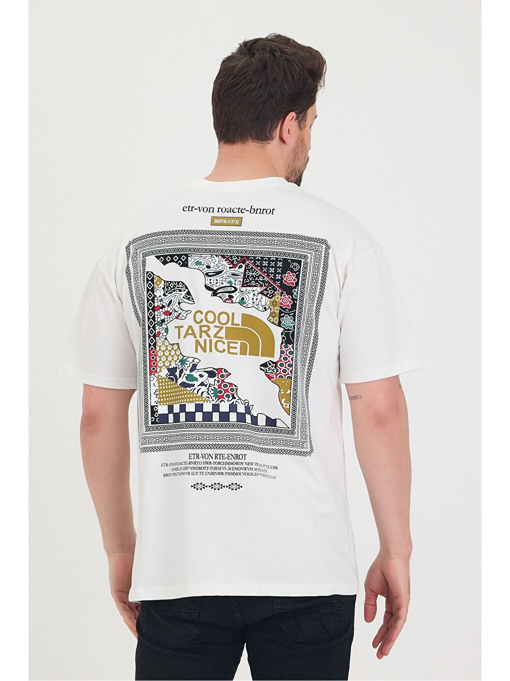 Beyaz Bisiklet Yaka Cool Tarz Nice Baskılı Oversize Salaş Unisex Tişört-2