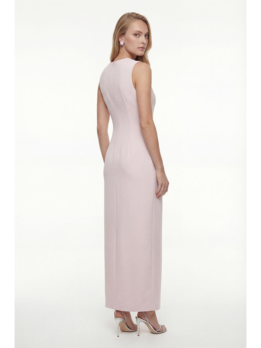 Pembe Kadın Pudra Yırtmaçlı Aksesuar Detay Maxi Abiye Elbise-5