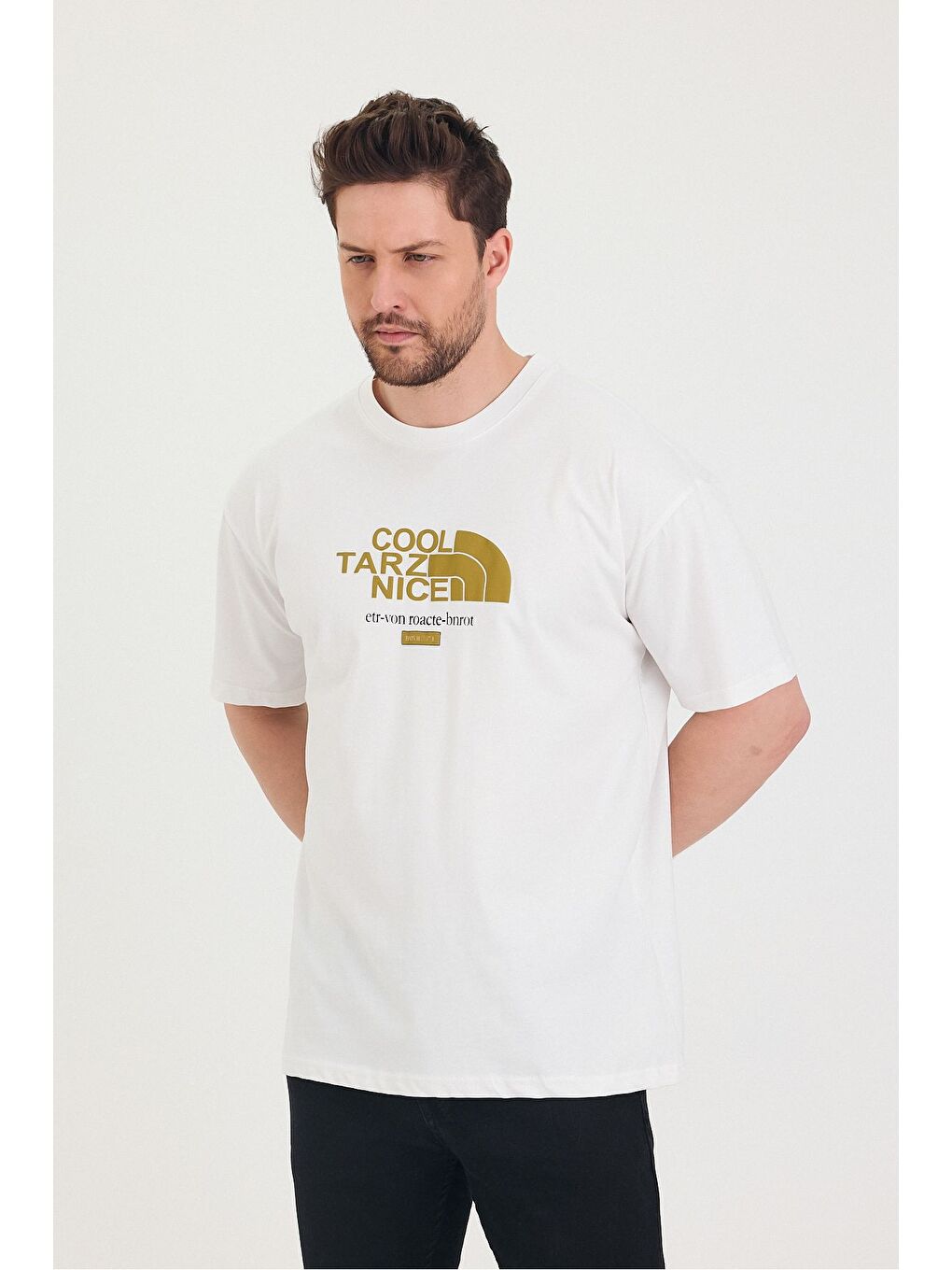 Beyaz Bisiklet Yaka Cool Tarz Nice Baskılı Oversize Salaş Unisex Tişört-5