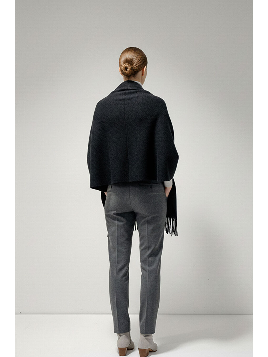 Kadın Yumuşak Dokulu Kalın Şal Atkı 15951 - D. Siyah-2