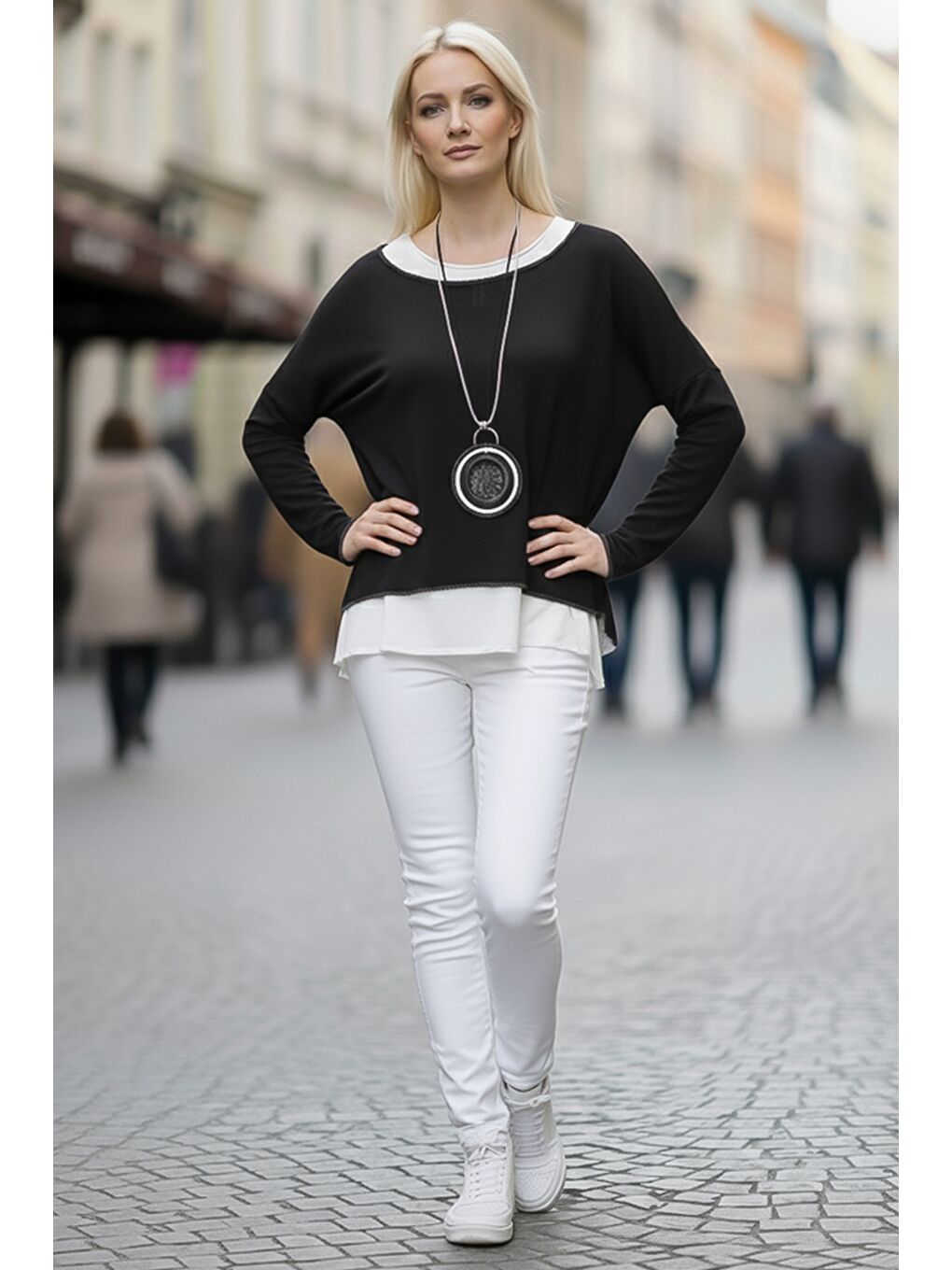 Siyah Havuz Yaka Uzun Kol İnce İkili Set Kolyeli Casual Oversize Triko Bluz 70 74-3