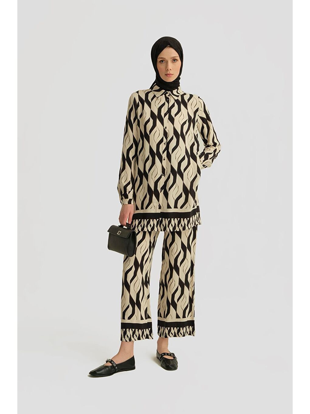 Ekru Desenli Viskon Takım 25Yt601 Siyah - Beyaz-1