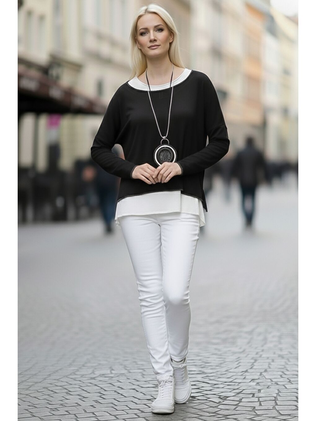 Siyah Havuz Yaka Uzun Kol İnce İkili Set Kolyeli Casual Oversize Triko Bluz 70 74-4