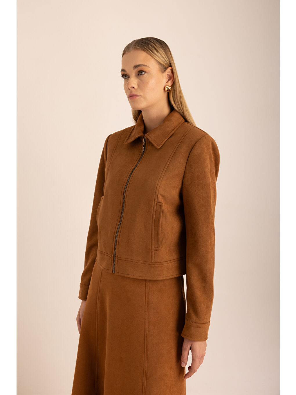Kahverengi Fermuarlı Süet Kutu Ceket-5