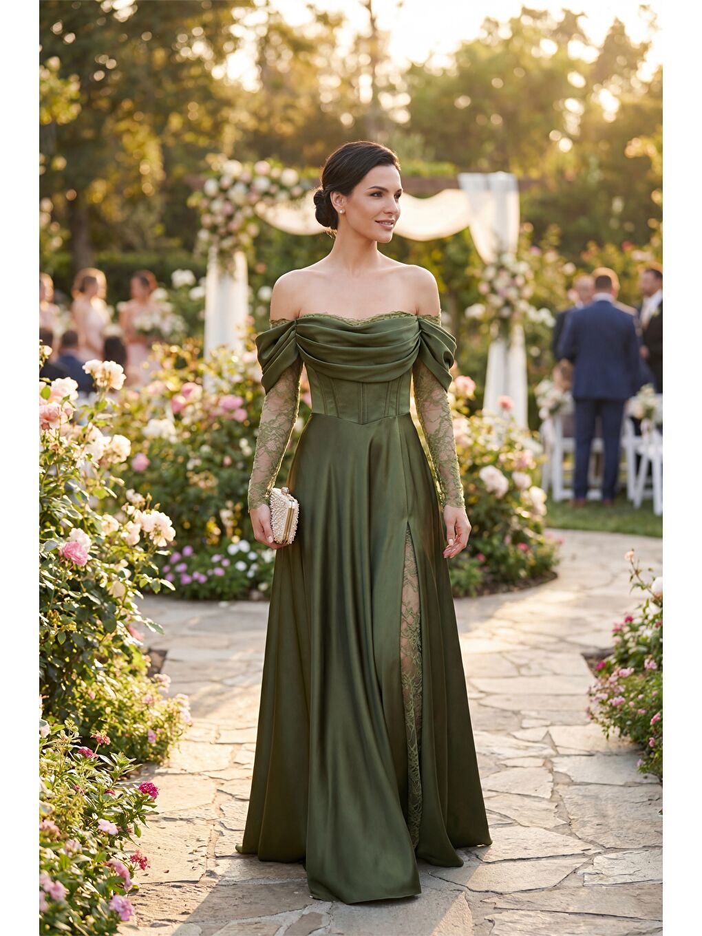 Kadın Haki Dar Kalıp Dantel Detaylı Uzun Saten Abiye Elbise-4