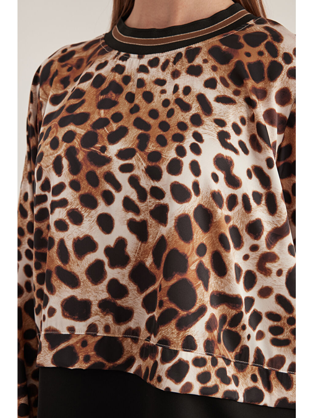 Kahverengi Garniliı Leopar Bluz-4