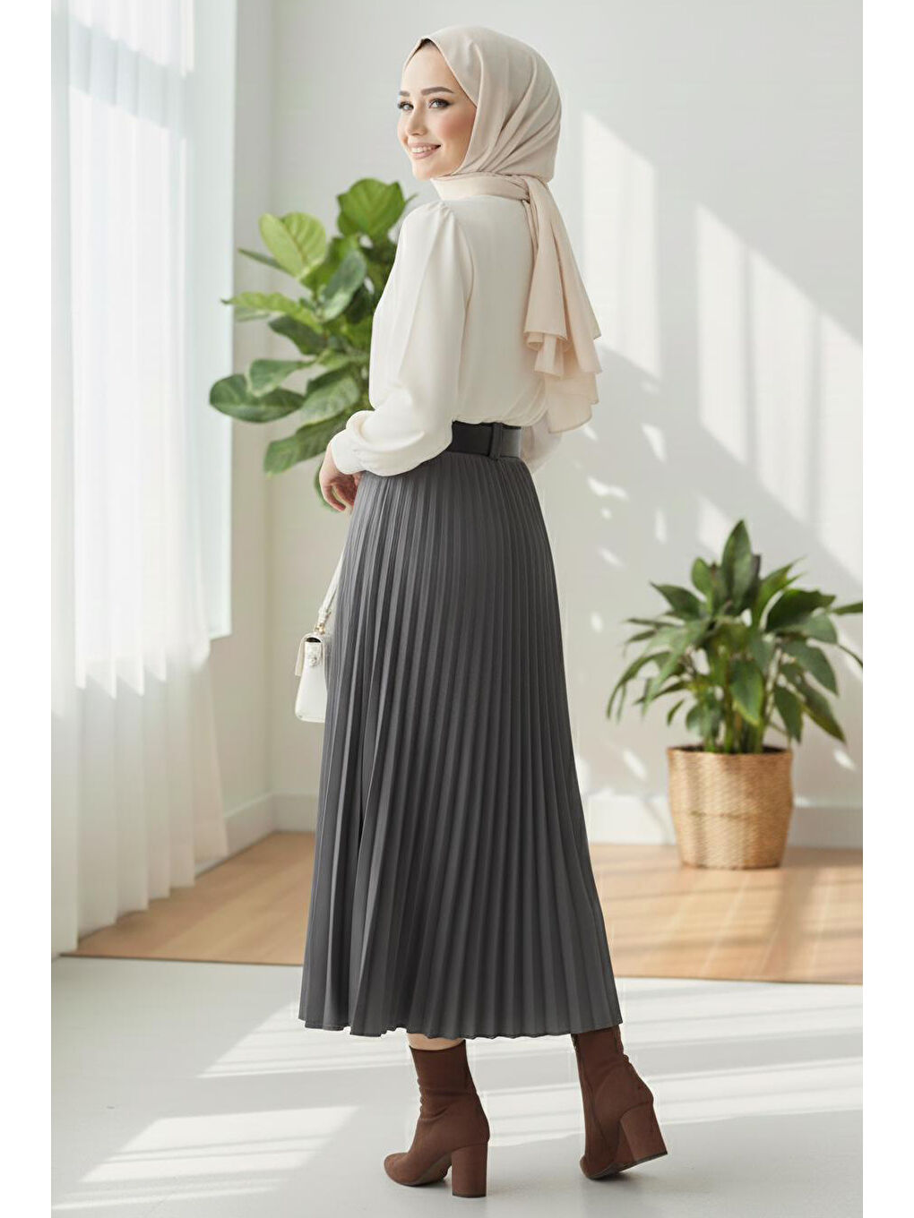 Gri Piliseli Kemerli Süet Etek Füme - 28092-FUME-2