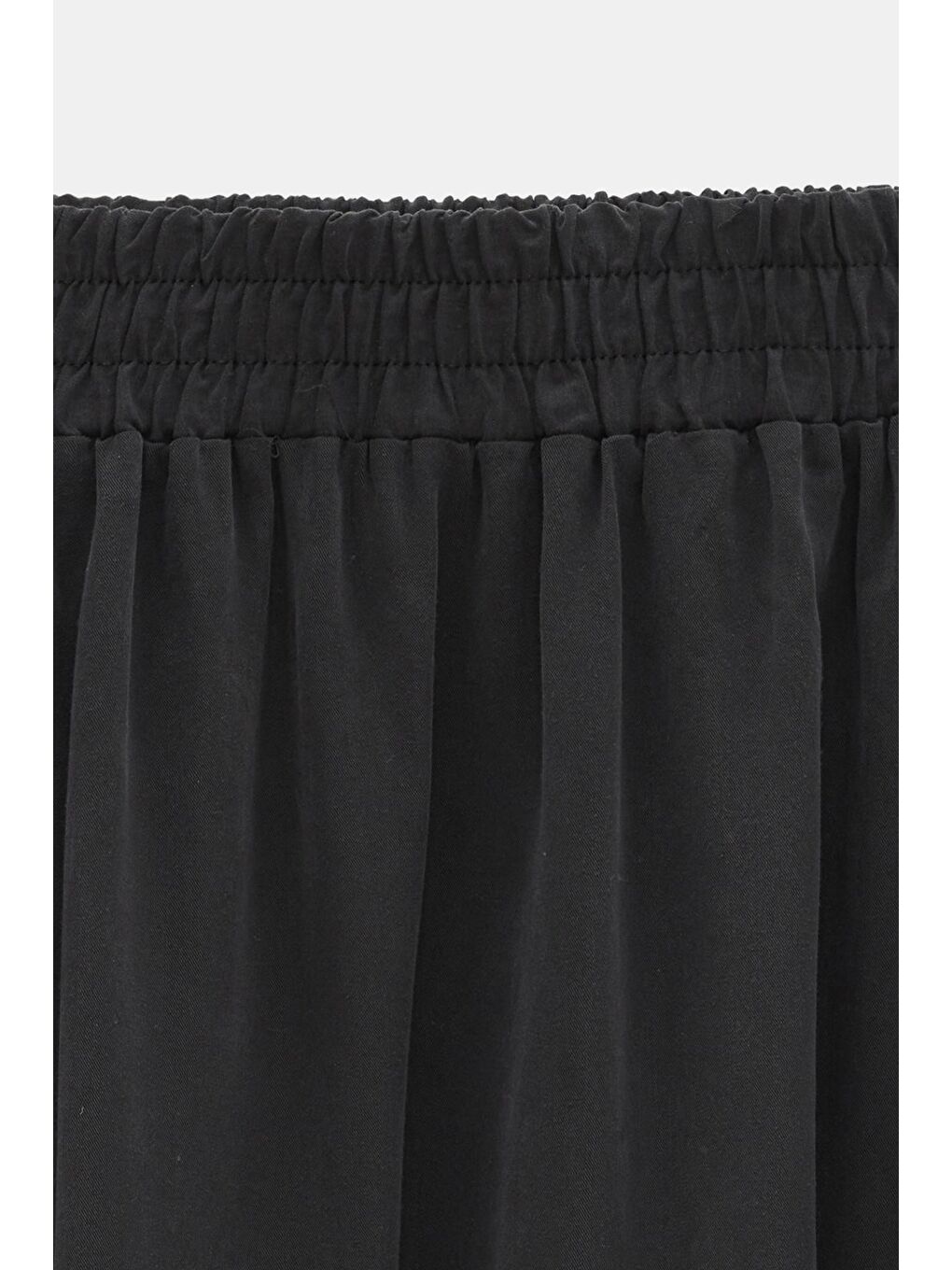 Siyah Kadın Beli Lastikli Midi Boy A Kesim Dökümlü Etek - Yüksek Bel-1