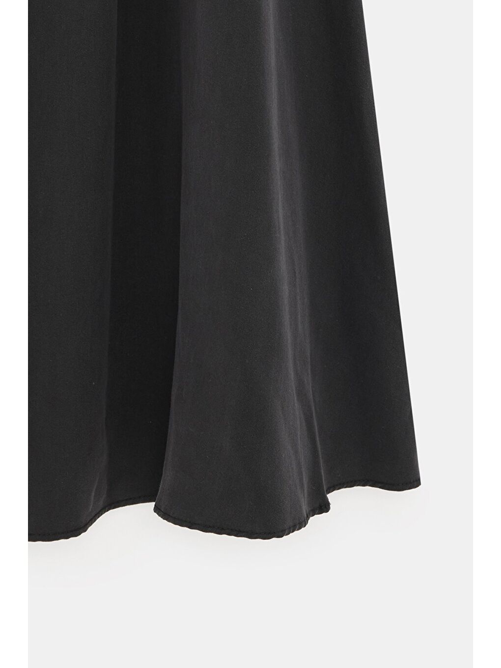 Siyah Kadın Beli Lastikli Midi Boy A Kesim Dökümlü Etek - Yüksek Bel-2