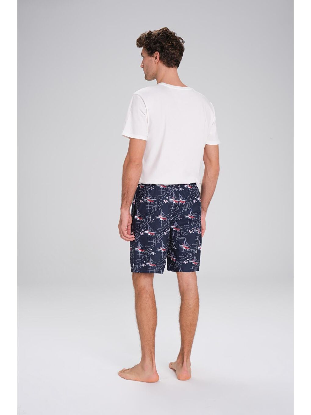Desenli Lacivert Kısa Erkek Havuz Ve Deniz Şortu 2430-1