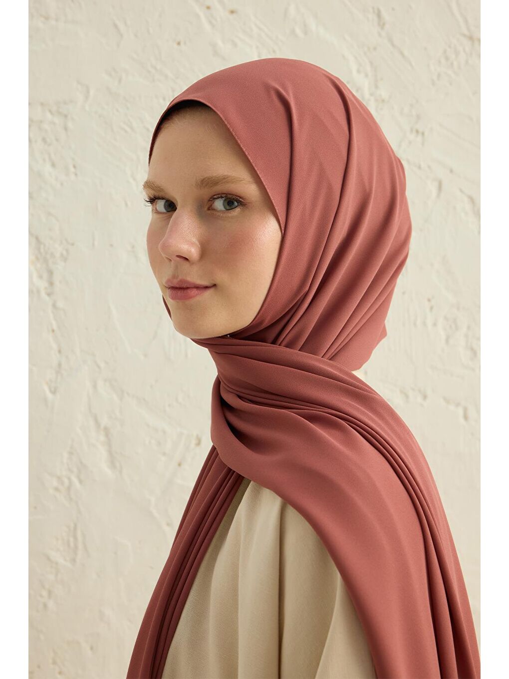 Kırmızı Daily Krep Şal Soğan Kabuğu-2