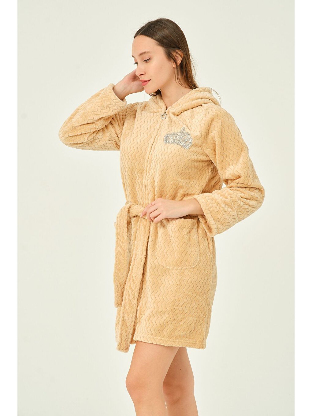 Sarı Kapüşonlu Taş Detaylı Fermuarlı Cepli Ultrasoft Sabahlık-2