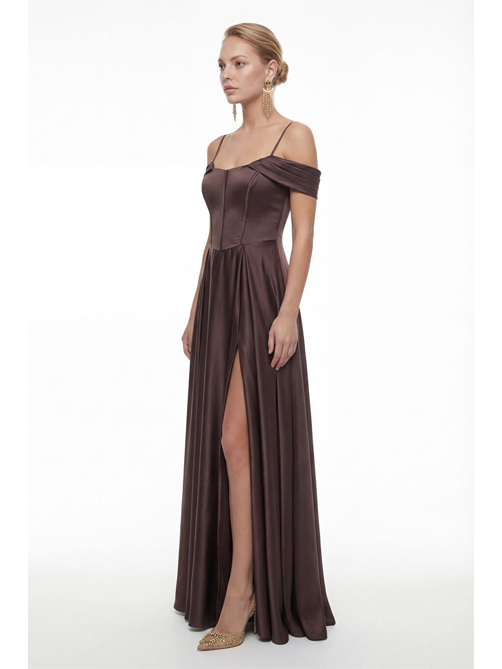 Kadın Kahverengi Dar Kalıp Balen Korse Detay Yırtmaçlı Uzun Saten Abiye-1